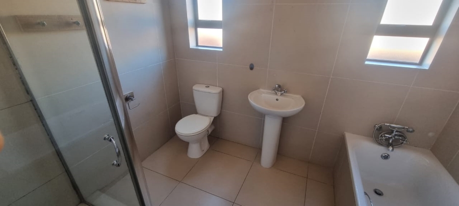 To Let 3 Bedroom Property for Rent in Doringkruin North West